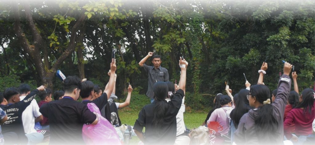 Pendidikan membentuk karakter: Pelatihan mental dan karakter remaja oleh Divisi Pusat Pengembangan Sosial - Yayasan Kasih Bangsa Surabaya